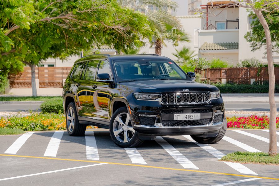 JEEP GRAND CHEROKEE BLACK 2022