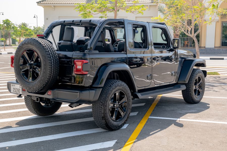 JEEP WRANGLER UNLIMITED SAHARA 2023